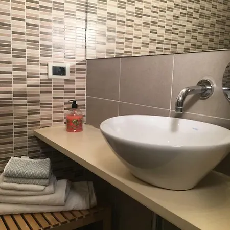 Suite Bologna Болонья